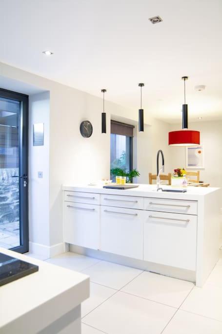 Edge14- Spacious, Stylish And Near The Beach! Ньюки Экстерьер фото