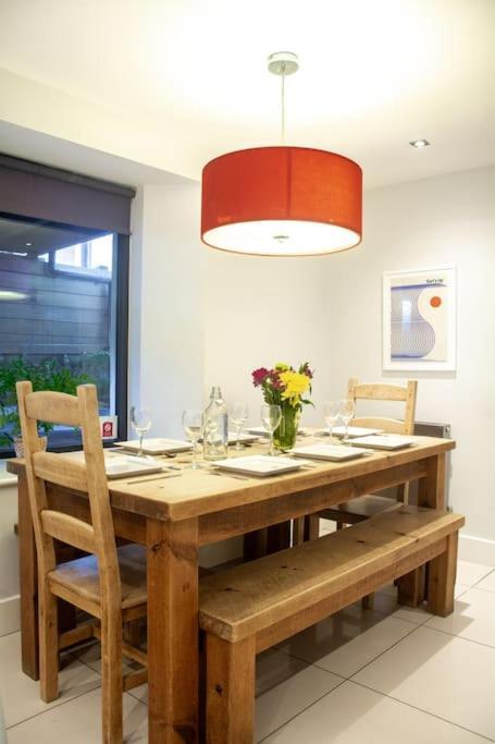 Edge14- Spacious, Stylish And Near The Beach! Ньюки Экстерьер фото